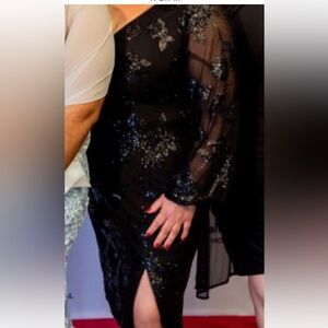 Adrianna Papell Black Long Sleeve Sequin Dress